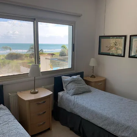 Villa Lucky 7 Beachfront